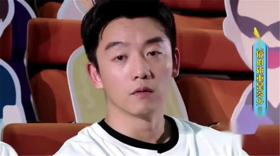 奔跑吧跑男被问一个人去电影院,不料蔡徐坤和沙溢当场建立代沟