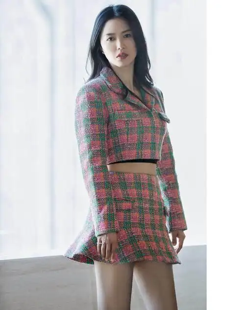 谭维维倾力助阵体育嘉年华动感歌声助力体育健儿