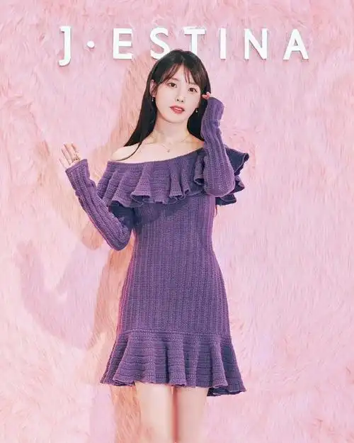 李知恩浪漫优雅的穿搭风格,展现女性魅力