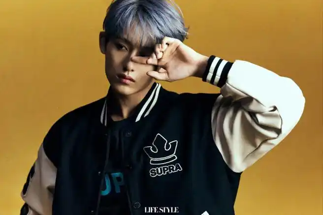 董思成蓝发好像神明少年##董思成黑鹰降临大片好霸气