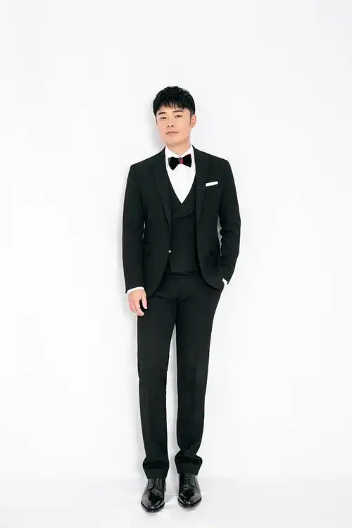 陈赫为天使护航讲述一线抗疫故事