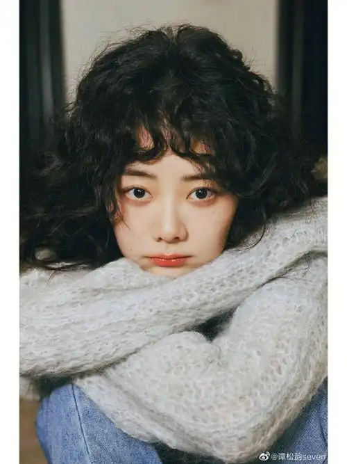 谭松韵更新微博