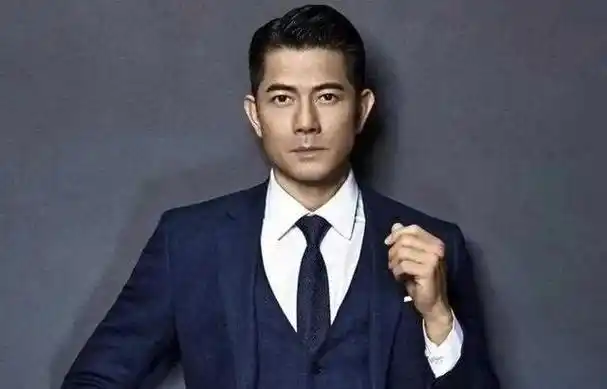 香港最帅男星第一名(香港最帅的男演员排行榜)