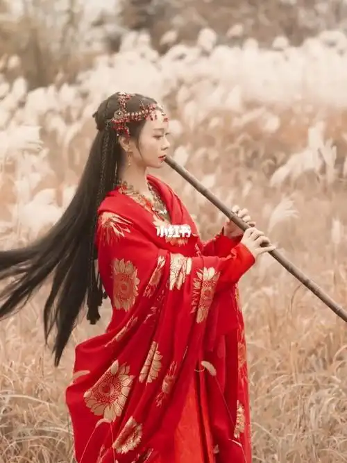 宝子们来看女明星的红衣古风造型写真