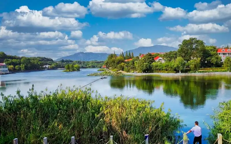 iphone13,dolby vision,4khdr,月牙湖公园,南京秦淮区