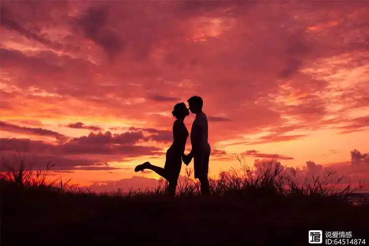 走着走着,相爱的两个人,就老了(人生感悟)