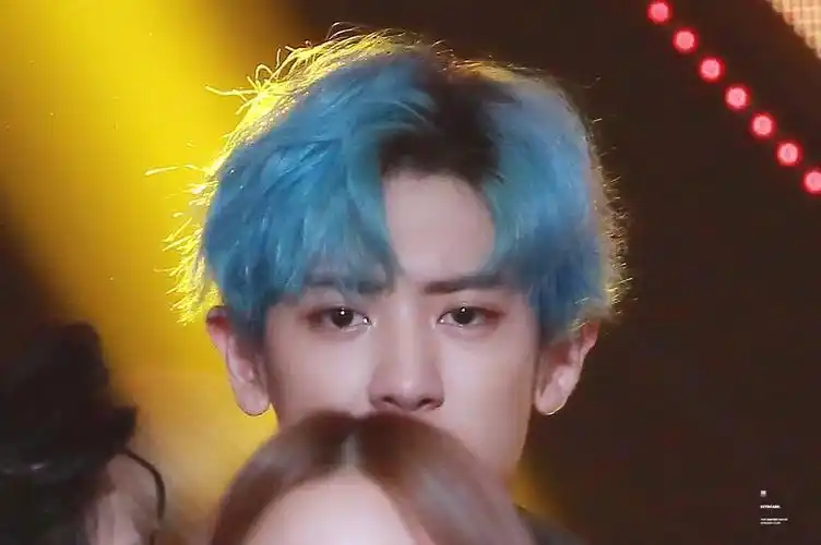 考古丨不完整收集朴灿烈的各种发色(多图