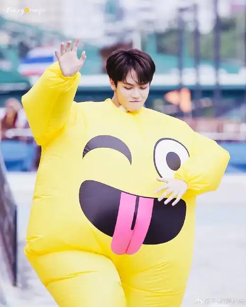 林彦俊#一些些小快乐🩵捕捉一个小可爱cr.见水印