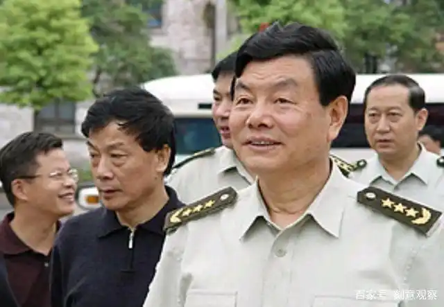 1992年刘镇武任42军军长,他的搭档也不简单,已担任7年军政委