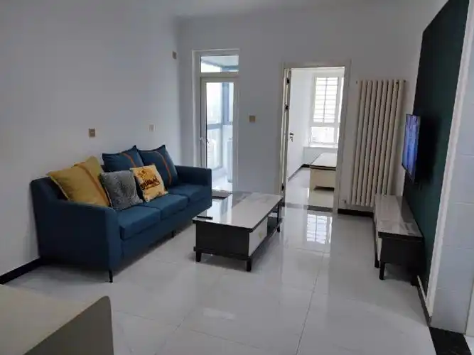 一室一厅一厨一卫