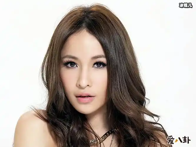 萧亚轩真的是鲜肉收割机吗