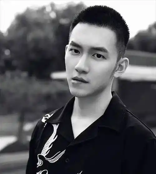 男生剪着这款发型,才是真的免打理_寸头_头型_短发