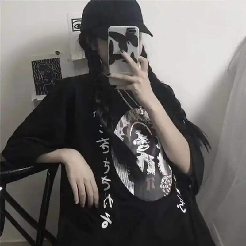 暗黑系女生头像