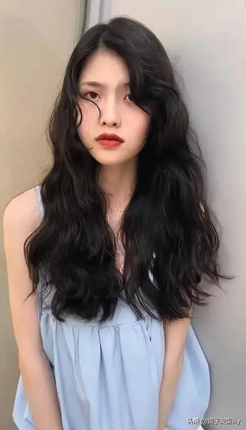 韩式发型中长发卷发,新爆款发型15款全烫卷半扎发