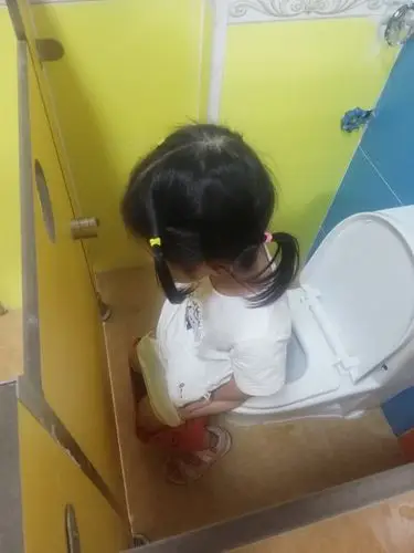 小班幼儿如厕生活习惯初养成实录