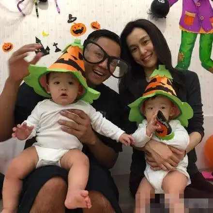 范玮琪一家四口