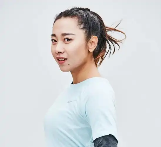 三位队友韦永丽,梁小静与孔令微会在每一次大赛前集合训练一段时间