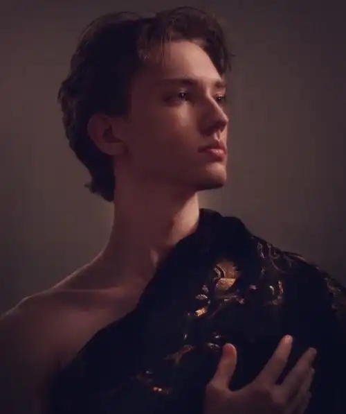 julian mackay 朱利安 麦凯 97年生 芭蕾舞演员 少年 气质 颜值 实力