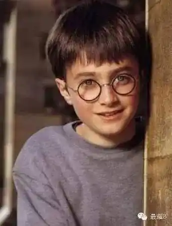 1,小李子 我真的受伤了. 2,哈利 嗯!