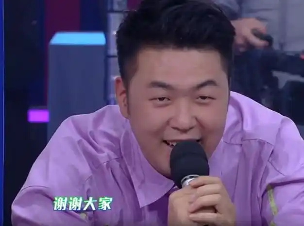 和吴昕一样,杜海涛也是通过选秀进入《快乐大本营》的,也不知道当初杜