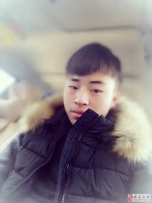 【帅男秀场】蒋振羽 16岁 天秤座 学生