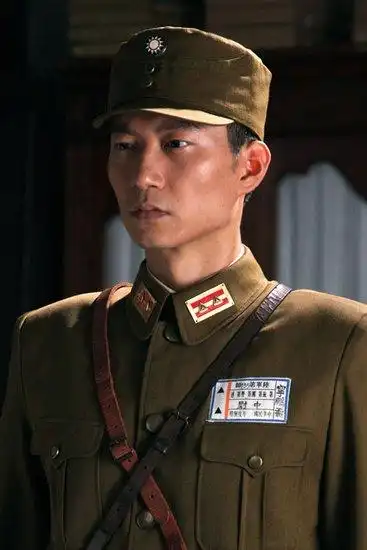 冉华在中央军校的好友,冉华妹妹冉辛的男朋友,毕业前夕加入军统特务处