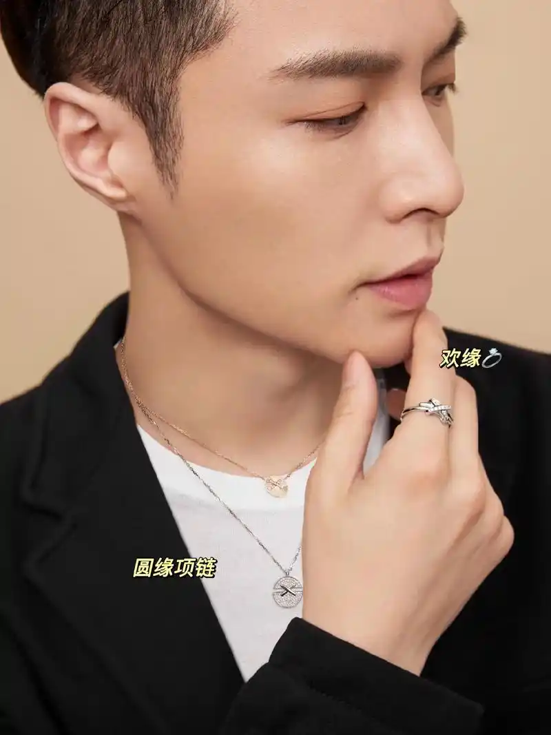 回顾张艺兴的音乐舞台还真是每一场殿堂级珠宝品牌尚美巴黎都不会缺席