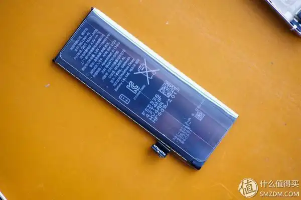 半个小时轻松搞定iphone5s更换电池