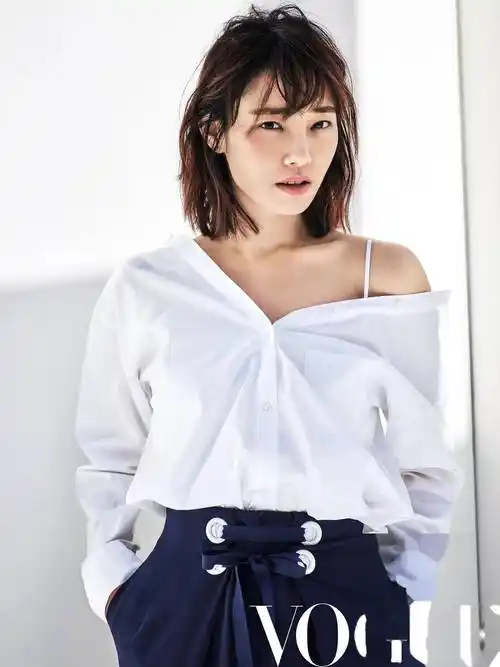 这谁顶得住!白百何,丰腴美貌与才华兼具!