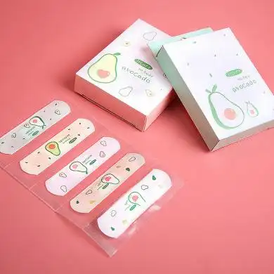 卡通可爱小猪20枚入盒装创可贴小巧便携装饰贴学生户外随身创口贴