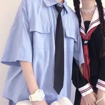 一对两张爱人不露脸头像,情侣头像图片-回车桌面