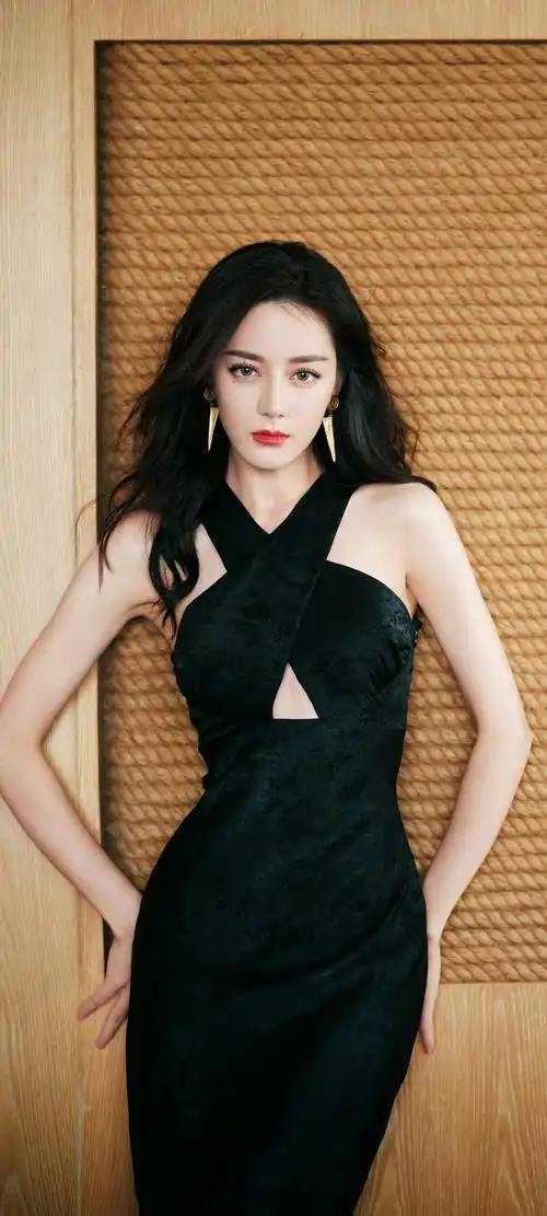 迪丽热巴 黑色长裙子 美女手机高清壁纸壁纸