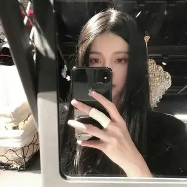 霸气高冷女头看手机,女生头像图片