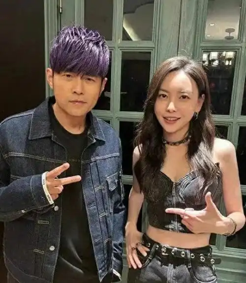 张信哲|薛之谦|填词人|华语歌手|音乐专辑|线上演唱会|呼和浩特白塔