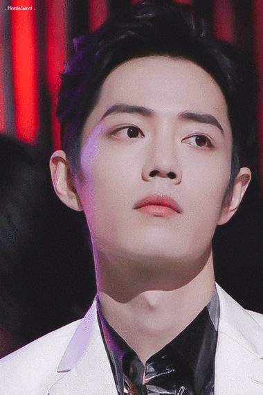 肖战回头动图 - 高清图片,堆糖,美图壁纸兴趣社区