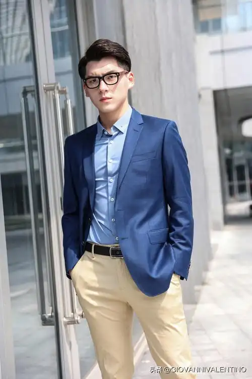 时尚搭配##西装##西服##搭配##头号周刊##通勤穿搭#教你有型穿搭