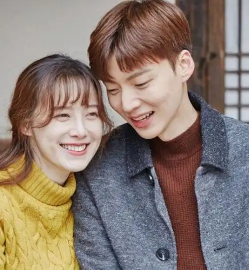 安宰贤从离婚阴霾到综艺新宠他的生活与演艺新篇章