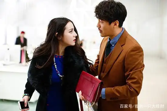 克拉恋人霸道总裁与碎嘴明星沈东军给了高雯独一无二的偏爱