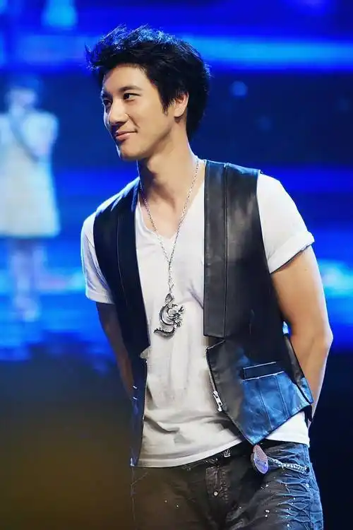 娃哈哈是王力宏内地第一个广告,对宗老知恩图报,20年没涨代言费_合作_