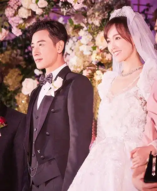 有一种"恩爱"叫罗晋和唐嫣!结婚5年后,活成娱乐圈的模范夫妻