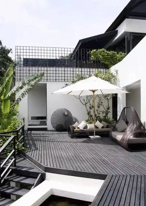 假如,你有个院子.