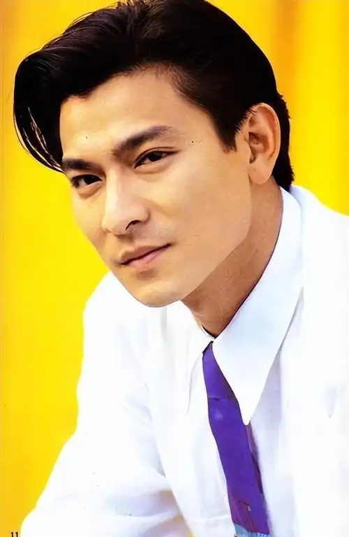 他夺走舒淇"第一次",用枪威胁刘德华,害死古龙,他是啥来头