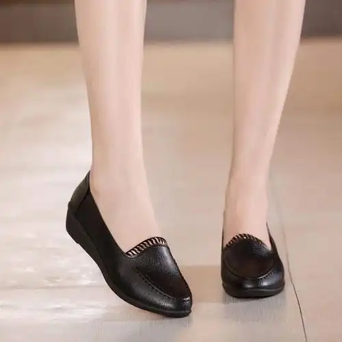 软底春秋季女鞋满口浅口单鞋中老年人皮鞋女士平底中年妈妈