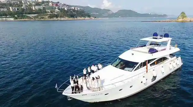 拥有私家沙滩赠送游艇出海的好去处深圳大梅沙湾游艇度假酒店