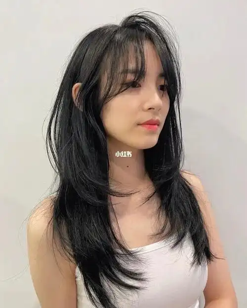 小八字刘海高层次长碎发_八字刘海_时尚_发型