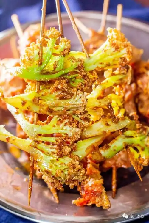 文昌门旁边的网红里脊肉串,我从小学吃到现在!