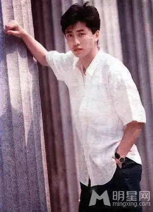 庾澄庆旧照写真曝光 少年往事青涩懵懂