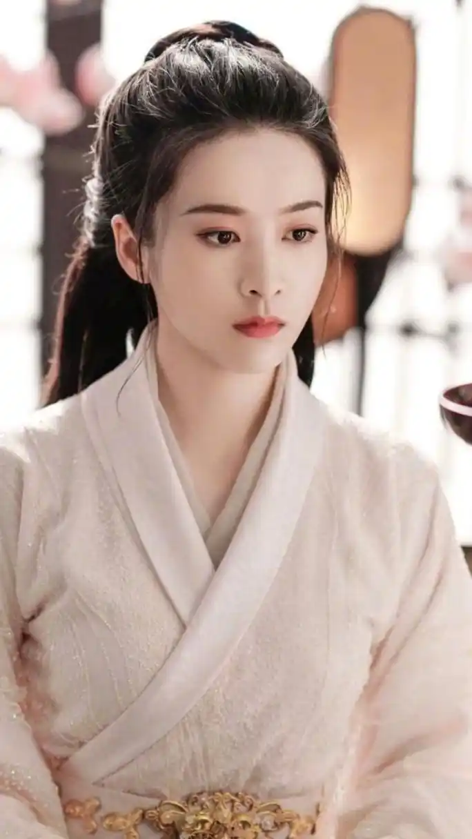 张雪迎古装装扮,每一张都是绝品壁纸