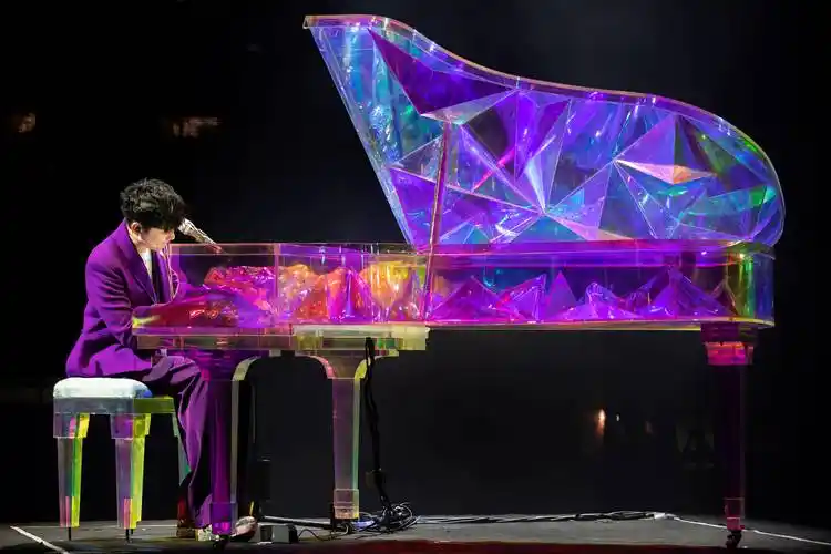 林俊杰超爱港式美食变宣传大使 苦练广东话接地气_香港_观众_舞台