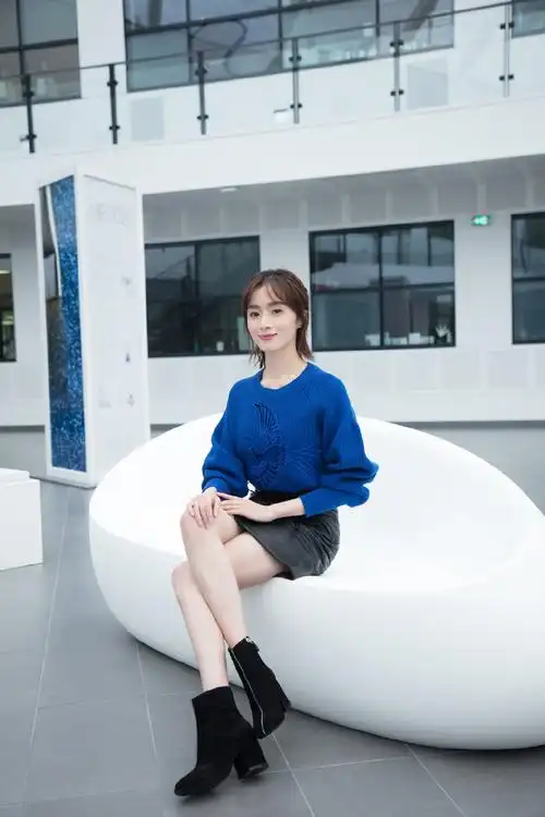 美女明星:胡冰卿